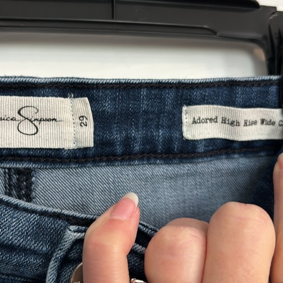 Jessica Simpson Adored High Rise Flare Crop Women's Blue Jeans - Picture 2 of 3